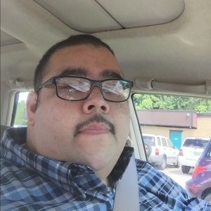 Meet your Posher, Luis